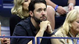 Reddit Founder Logs On To Defend His Wife Serena Williams, Wrestles With His Own Creation<em></em>